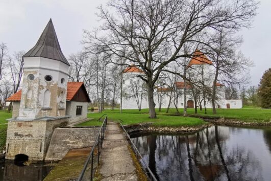 Koluvere mõis