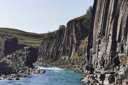 Islandi ringreis, Island